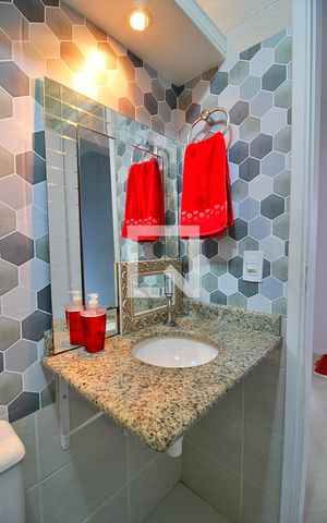 Apartamento para alugar com 80m², 3 quartos e 1 vagaBanheiro
