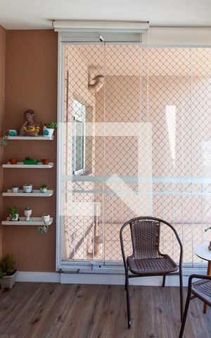 Apartamento à venda com 151m², 3 quartos e 3 vagas Apartamento à venda com 151m², 3 quartos e 3 vagasVaranda