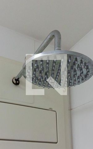 Apartamento à venda com 151m², 3 quartos e 3 vagas Apartamento à venda com 151m², 3 quartos e 3 vagasChuveiro