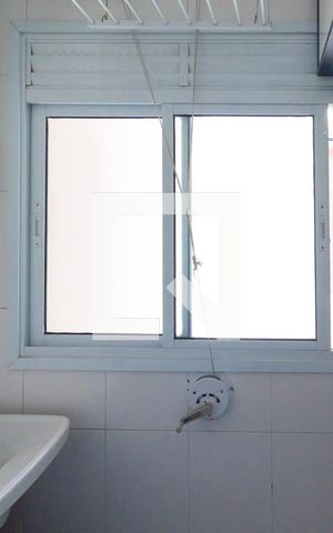 Apartamento à venda com 151m², 3 quartos e 3 vagas Apartamento à venda com 151m², 3 quartos e 3 vagasÁrea de serviço