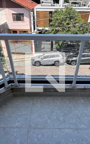 Casa à venda com 350m², 4 quartos e 2 vagas Casa à venda com 350m², 4 quartos e 2 vagasVaranda da master