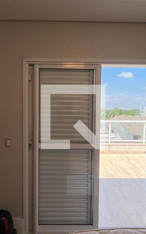 Casa à venda com 350m², 4 quartos e 2 vagas Casa à venda com 350m², 4 quartos e 2 vagasVaranda do quarto 1