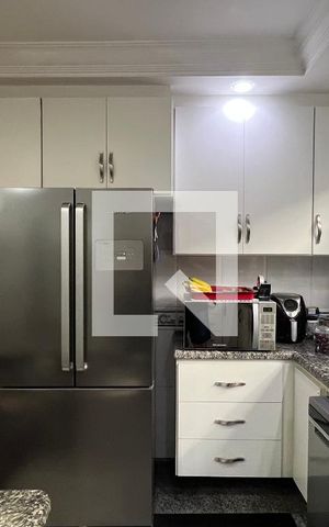 Casa à venda com 350m², 4 quartos e 2 vagas Casa à venda com 350m², 4 quartos e 2 vagasCozinha