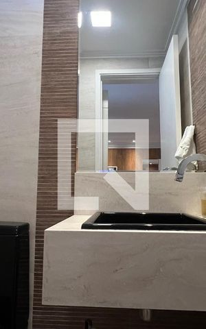 Casa à venda com 350m², 4 quartos e 2 vagas Casa à venda com 350m², 4 quartos e 2 vagasLavabo 1