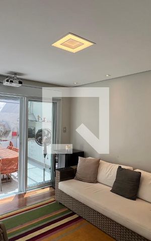 Casa à venda com 350m², 4 quartos e 2 vagas Casa à venda com 350m², 4 quartos e 2 vagasSuite 1