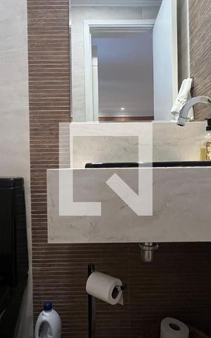 Casa à venda com 350m², 4 quartos e 2 vagas Casa à venda com 350m², 4 quartos e 2 vagasLavabo 1