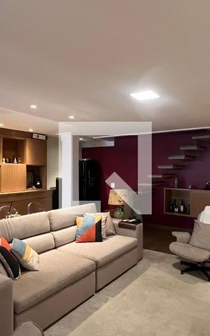 Casa à venda com 350m², 4 quartos e 2 vagas Casa à venda com 350m², 4 quartos e 2 vagassala