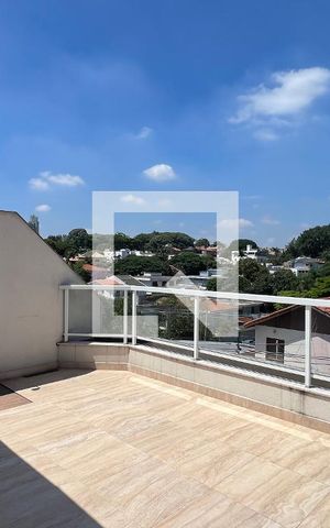 Casa à venda com 350m², 4 quartos e 2 vagas Casa à venda com 350m², 4 quartos e 2 vagasVaranda do quarto 1