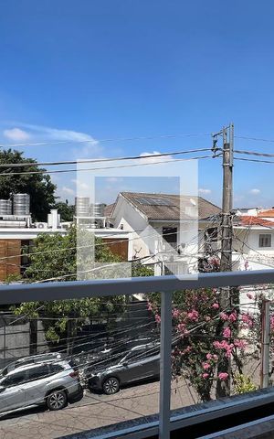 Casa à venda com 350m², 4 quartos e 2 vagas Casa à venda com 350m², 4 quartos e 2 vagasVaranda da master