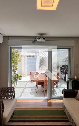 Casa à venda com 350m², 4 quartos e 2 vagas Casa à venda com 350m², 4 quartos e 2 vagasSuite 1