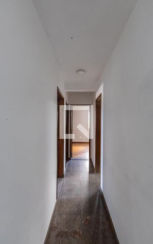 Apartamento à venda com 106m², 3 quartos e 1 vaga Apartamento à venda com 106m², 3 quartos e 1 vagaCorredor