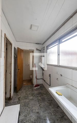 Apartamento à venda com 106m², 3 quartos e 1 vaga Apartamento à venda com 106m², 3 quartos e 1 vagaÁrea de Serviço