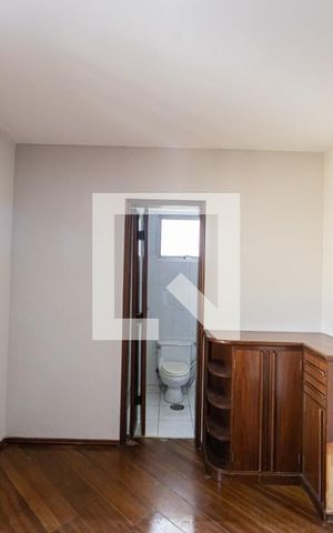Apartamento à venda com 106m², 3 quartos e 1 vaga Apartamento à venda com 106m², 3 quartos e 1 vagaSuite