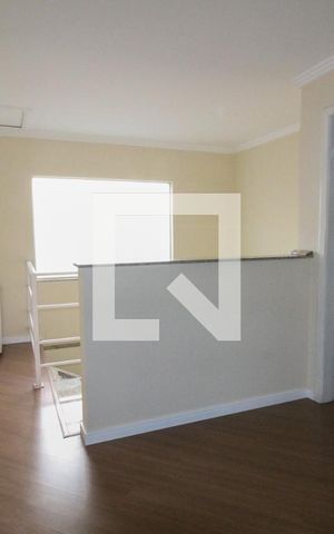 Casa à venda com 300m², 4 quartos e 2 vagasEscritório