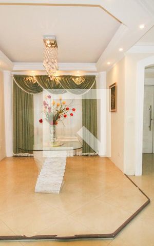 Casa à venda com 300m², 4 quartos e 2 vagasSala
