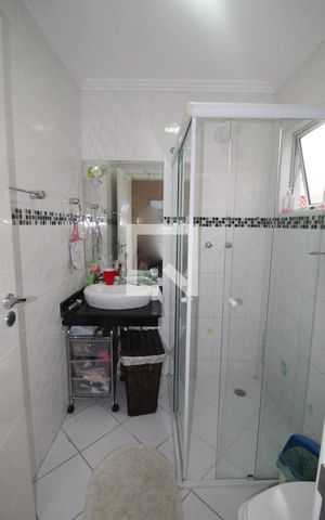 Casa à venda com 300m², 4 quartos e 2 vagasBanheiro