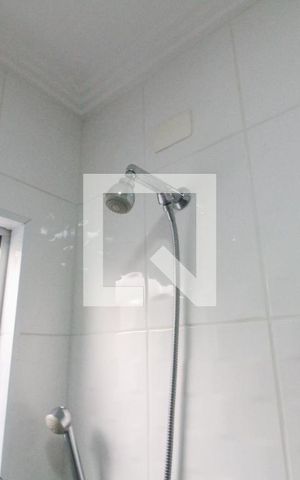 Casa à venda com 300m², 4 quartos e 2 vagasBanheiro
