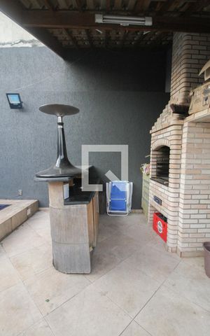 Casa à venda com 300m², 4 quartos e 2 vagasÁrea comum