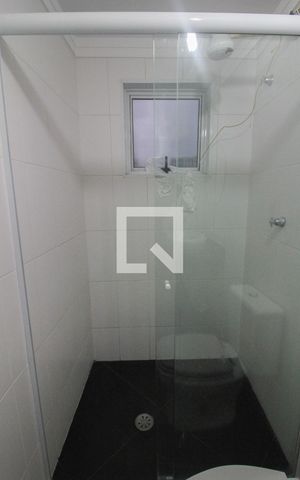 Casa à venda com 300m², 4 quartos e 2 vagasBanheiro de Serviço