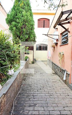 Casa à venda com 198m², 4 quartos e 1 vagaCorredor