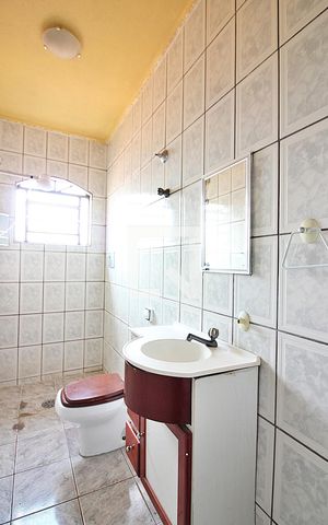 Casa à venda com 198m², 4 quartos e 1 vagaBanheiro Social 1 Edicula