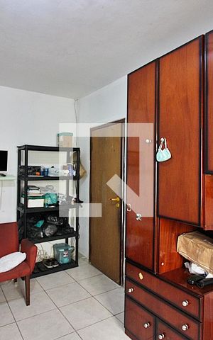 Casa à venda com 198m², 4 quartos e 1 vagaQuarto 1