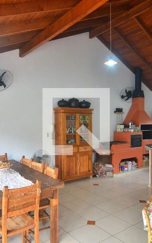 Casa à venda com 240m², 5 quartos e 3 vagasEspaço gourmet