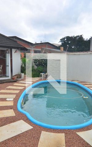 Casa à venda com 240m², 5 quartos e 3 vagasPátio