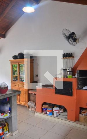 Casa à venda com 240m², 5 quartos e 3 vagasEspaço gourmet