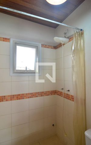 Casa à venda com 240m², 5 quartos e 3 vagasBanheiro 2