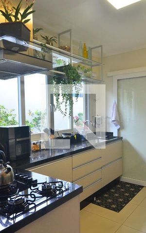 Casa à venda com 240m², 5 quartos e 3 vagasCozinha