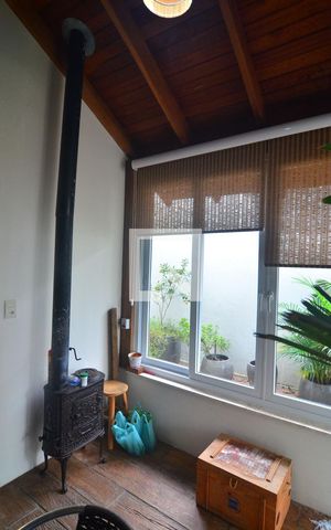 Casa à venda com 240m², 5 quartos e 3 vagasVaranda