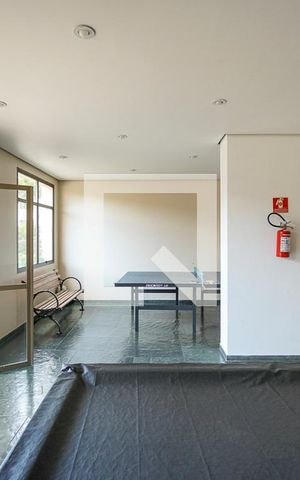 Apartamento à venda com 200m², 3 quartos e 2 vagas Apartamento à venda com 200m², 3 quartos e 2 vagasSalão de jogos