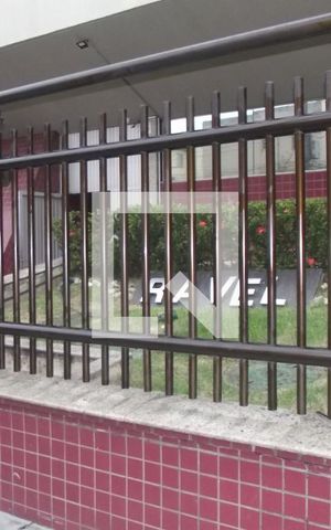 Apartamento à venda com 72m², 2 quartos e 1 vagaFachada