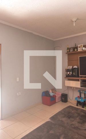 Casa à venda com 187m², 4 quartos e 2 vagas Casa à venda com 187m², 4 quartos e 2 vagasSala de estar - casa 2