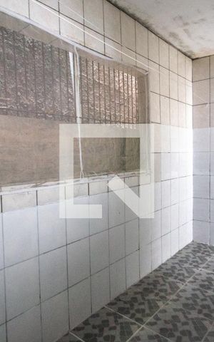 Casa à venda com 187m², 4 quartos e 2 vagas Casa à venda com 187m², 4 quartos e 2 vagasÁrea de serviço - casa 1