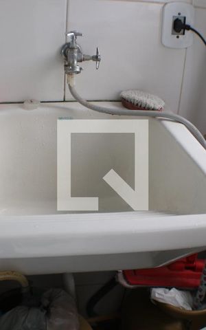 Apartamento à venda com 65m², 2 quartos e 1 vagaCozinha e Área de Serviço