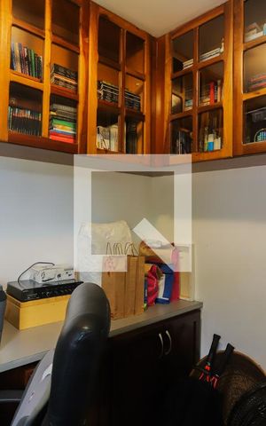 Apartamento à venda com 248m², 4 quartos e 3 vagasEscritório