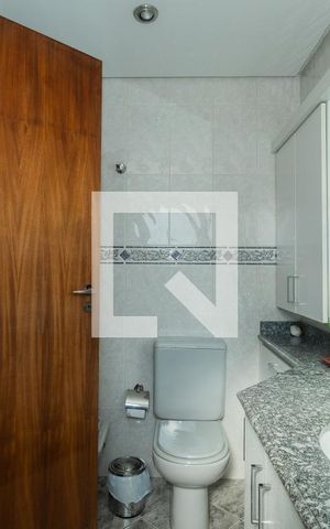 Apartamento à venda com 248m², 4 quartos e 3 vagasBanheiro do Quarto 2