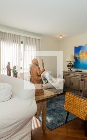 Apartamento à venda com 248m², 4 quartos e 3 vagasSala 2