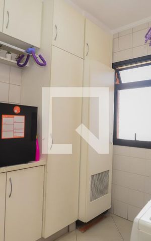 Apartamento à venda com 248m², 4 quartos e 3 vagasÁrea de Serviço
