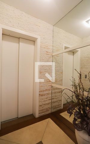 Apartamento à venda com 248m², 4 quartos e 3 vagasHall de Entrada