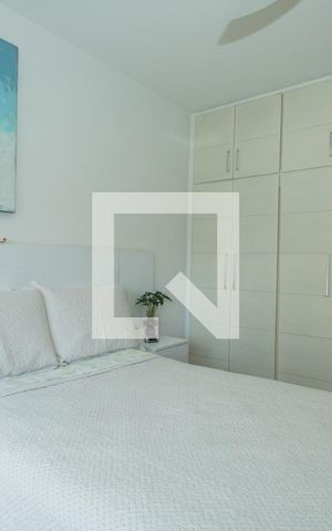 Apartamento à venda com 248m², 4 quartos e 3 vagasQuarto 3 - Suíte
