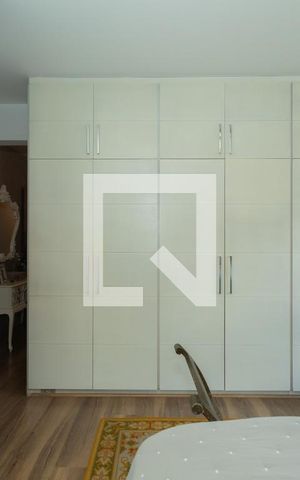 Apartamento à venda com 248m², 4 quartos e 3 vagasQuarto 4 - Suíte