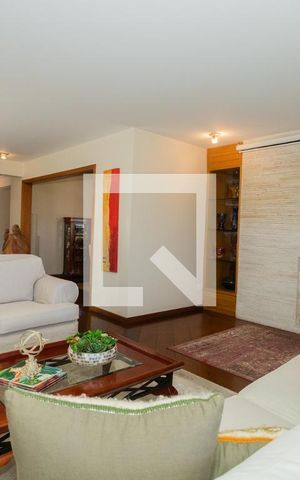 Apartamento à venda com 248m², 4 quartos e 3 vagasSala 2