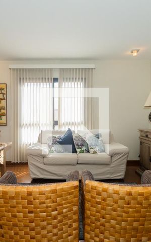 Apartamento à venda com 248m², 4 quartos e 3 vagasSala 1