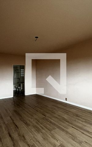 Apartamento à venda com 240m², 4 quartos e 1 vagaSuite