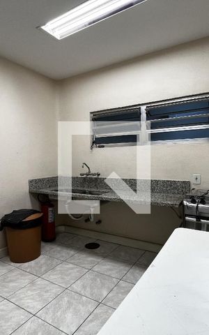 Apartamento à venda com 240m², 4 quartos e 1 vagaCozinha do Salão de Festas