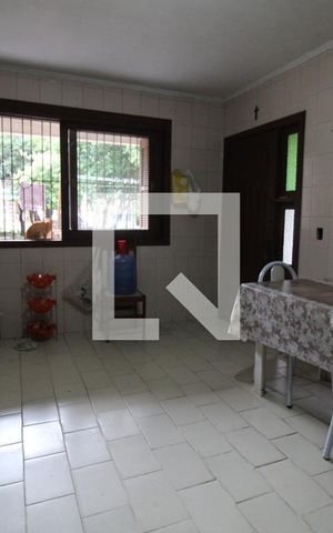 Casa à venda com 200m², 3 quartos e 3 vagasCozinha