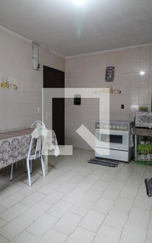 Casa à venda com 200m², 3 quartos e 3 vagasCozinha